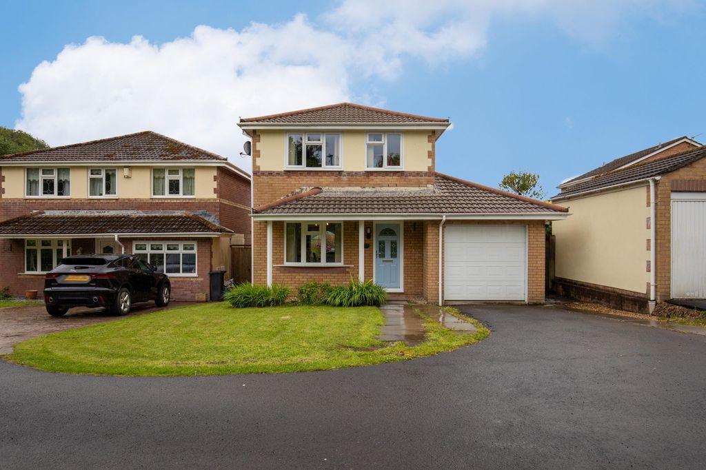3 bed detached house for saleGwaun Afan, Cwmavon SA12