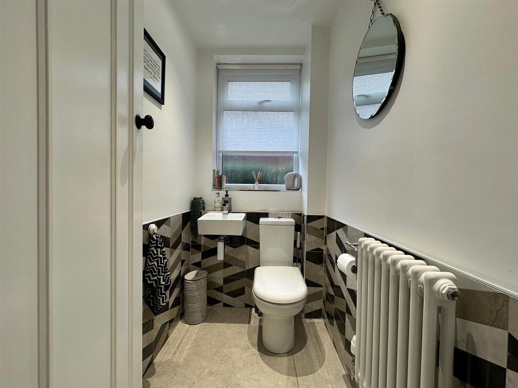 Additional image 24 of 6 bed detached house for saleCrewe Road, Nantwich, Cheshire CW5
