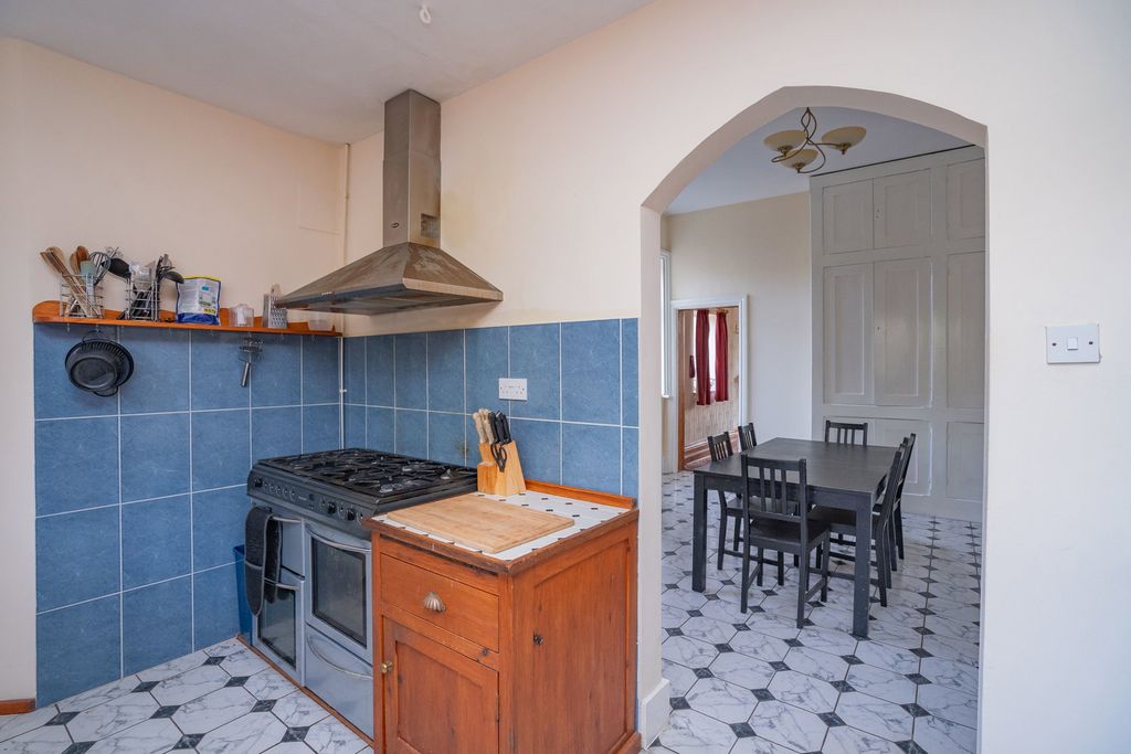 Additional image 8 of 8 bed detached house for saleAvenue Road, Great Malvern, Worcestershire WR14