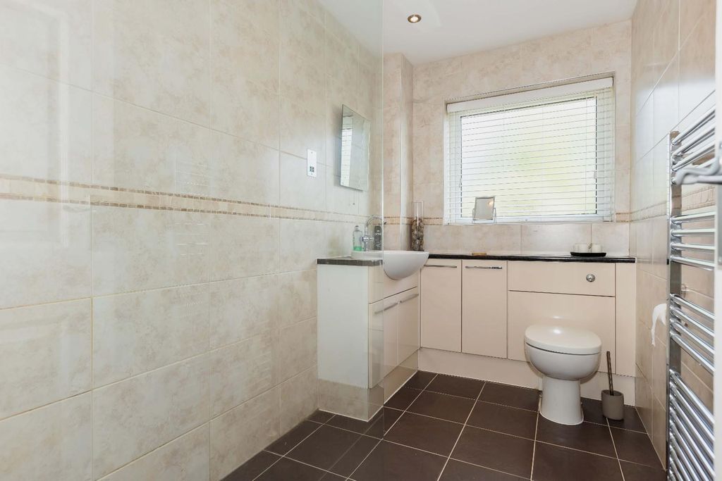 Additional image 13 of 4 bed detached house for saleMill Road, Lancing BN15
