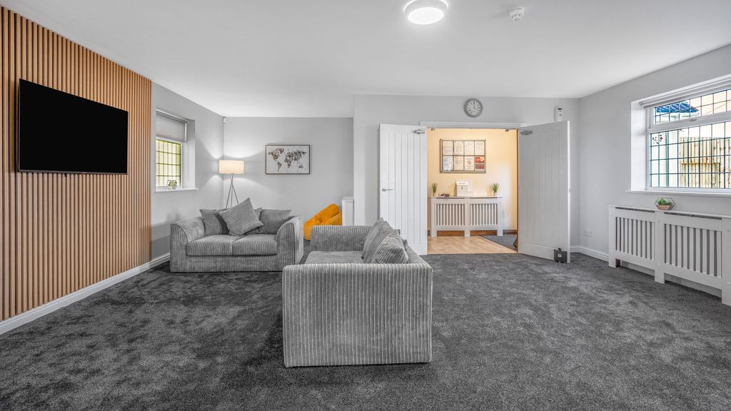 Additional image 4 of 5 bed detached house for saleLutterworth Road, Nuneaton CV11