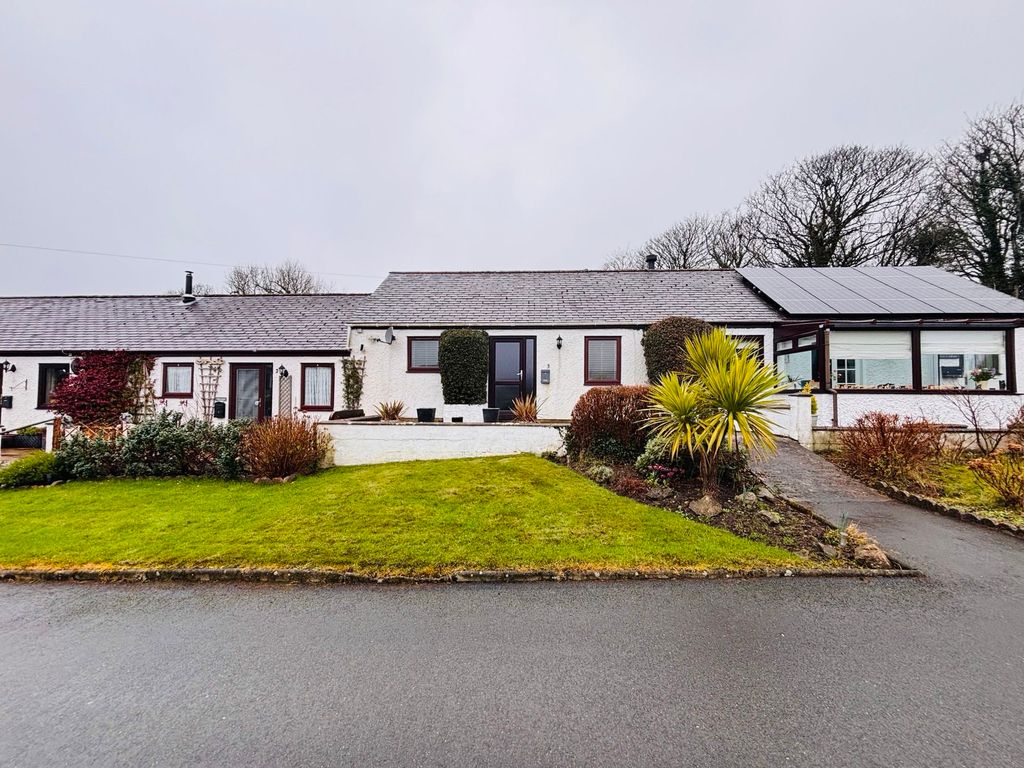 2 bed cottage for salePentraeth LL75