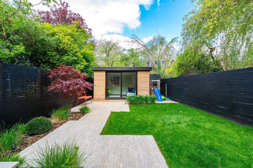 Additional image 37 of 5 bed semi-detached house for saleSpringdale Gardens, Didsbury M20