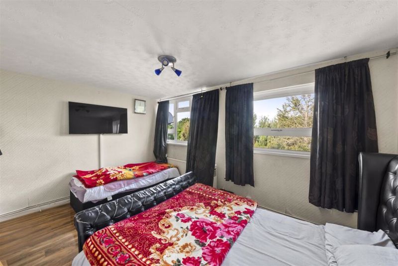 Additional image 6 of 2 bed flat for saleParkfield Drive, Northolt UB5