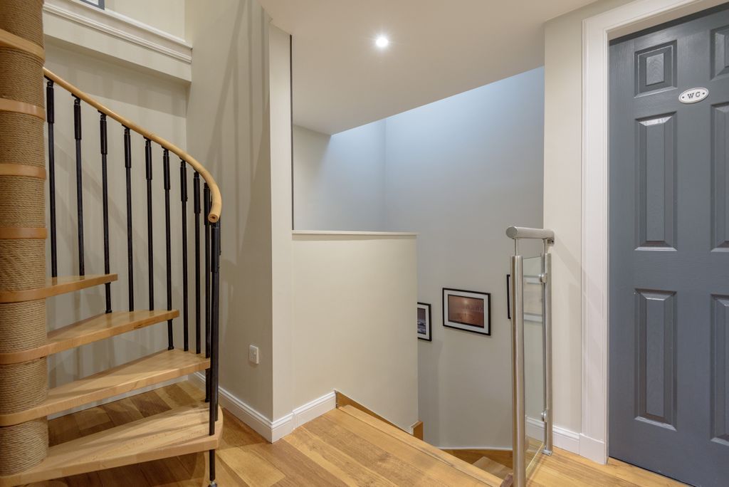 Additional image 10 of 3 bed town house for sale1 Kirk View, Law Road, North Berwick, East Lothian EH39