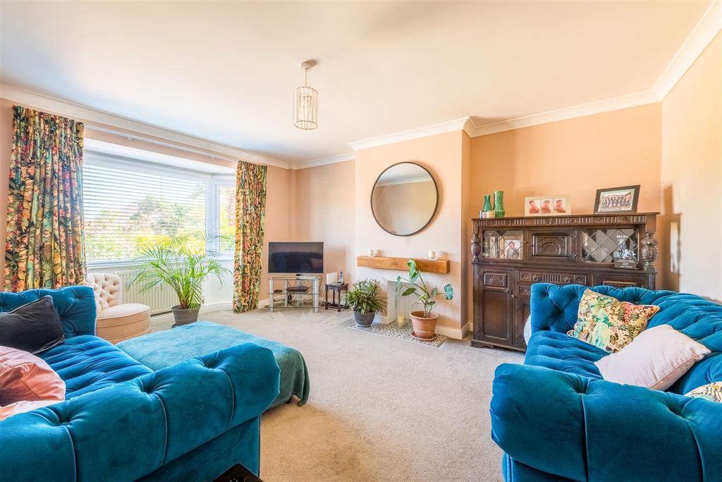 Additional image 3 of 5 bed detached house for saleGrinstead Lane, Lancing BN15