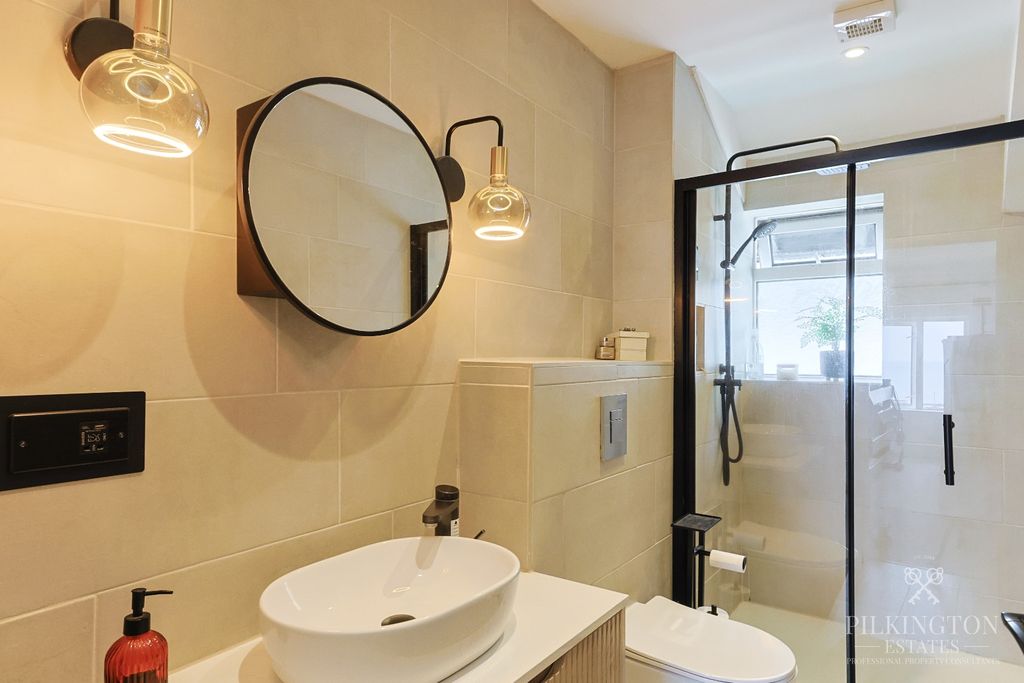 Additional image 10 of 1 bed maisonette for salePortuan Road, Looe, Cornwall PL13
