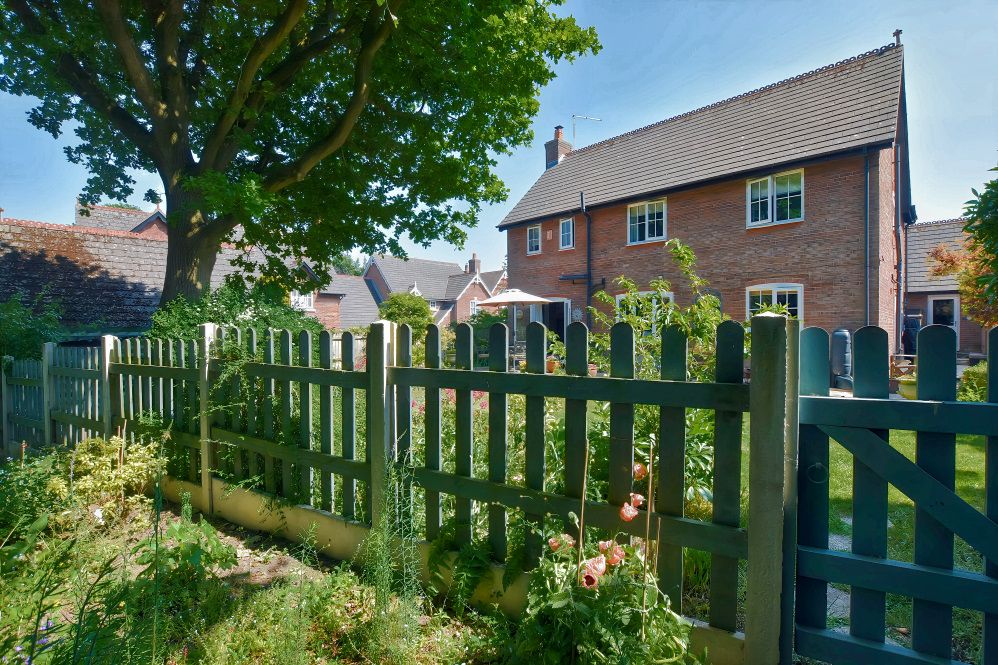 4 bed detached house for saleMarley Mount Crescent, Market Drayton TF9 photo 2