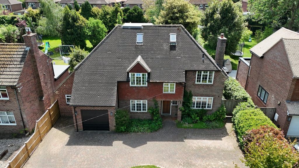 Additional image 30 of 5 bed detached house for saleGrove Road, Newbury RG14