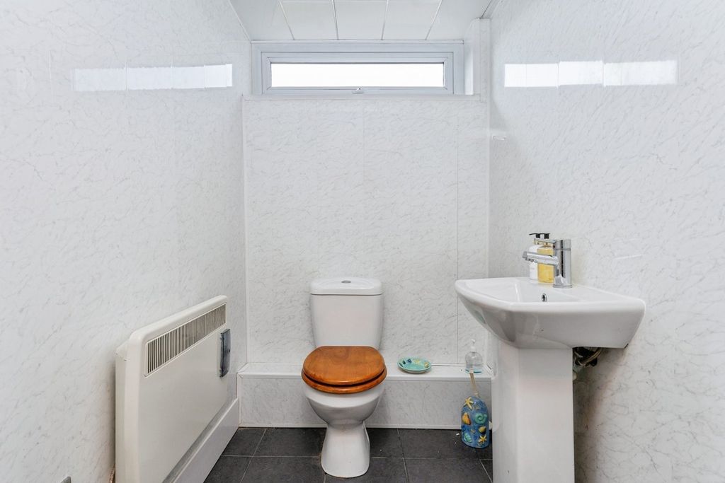 Additional image 8 of 4 bed detached house for saleThe Mall, Prestatyn LL19