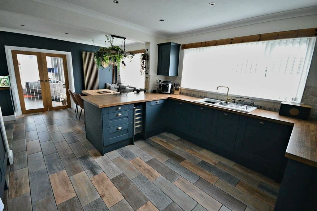 Additional image 10 of 3 bed detached house for saleFfordd Dinas, Cwmavon, Port Talbot SA12