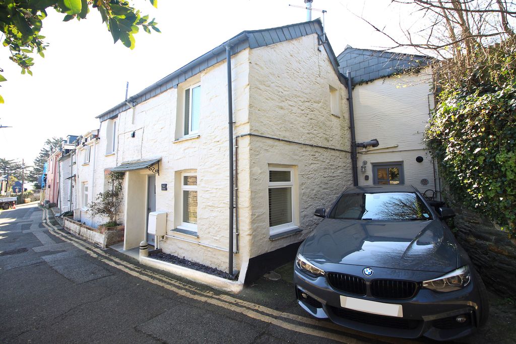 2 bed end terrace house for saleHill Street, Padstow PL28