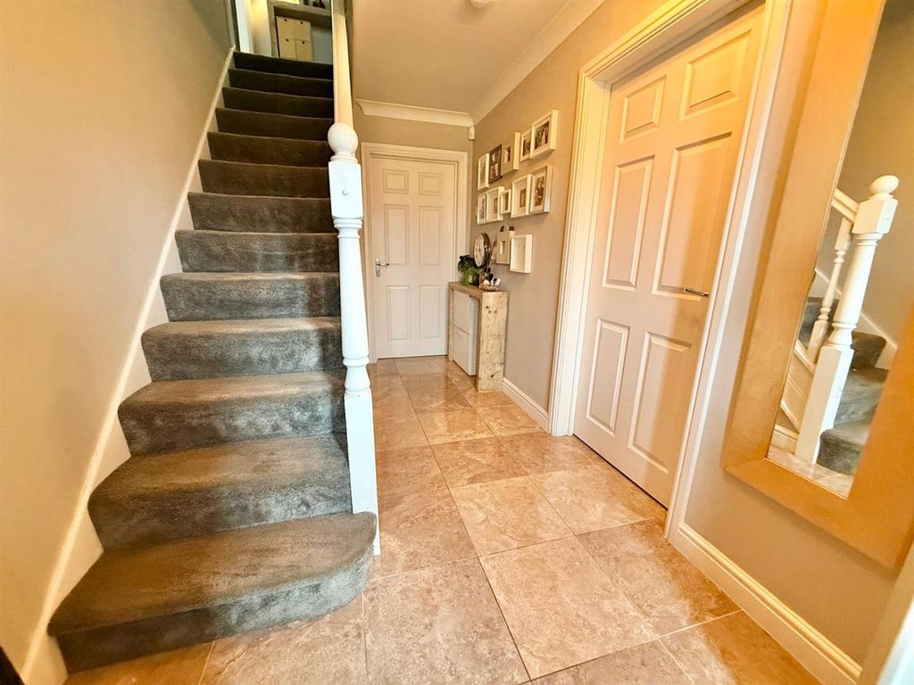 Additional image 8 of 4 bed detached house for saleBuckingham Drive, Macclesfield SK11