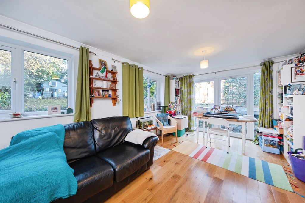 Additional image 6 of 4 bed detached house for saleSpringfield Road, Olney MK46