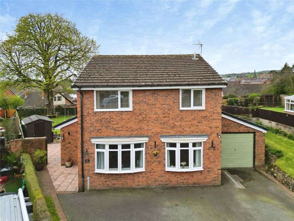 4 bed detached house for saleArdmillan Court, Oswestry, Shropshire SY11