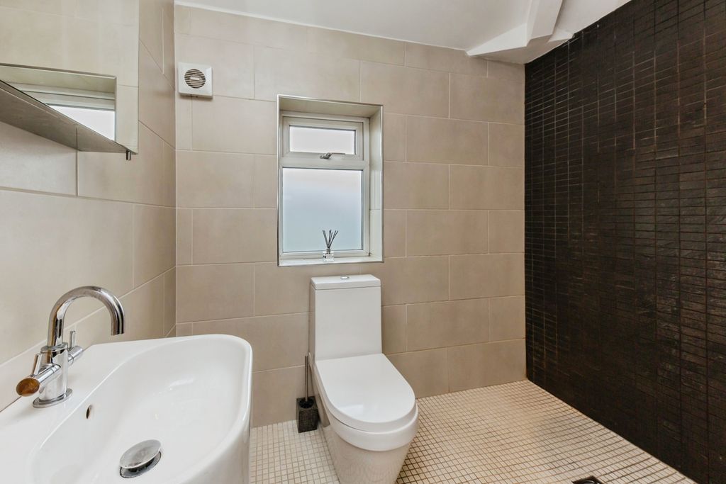 Additional image 14 of 3 bed end terrace house for saleAcacia Avenue, Knutsford, Cheshire WA16