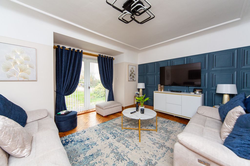 Additional image 3 of 4 bed detached house for saleRaby Park Road, Neston CH64