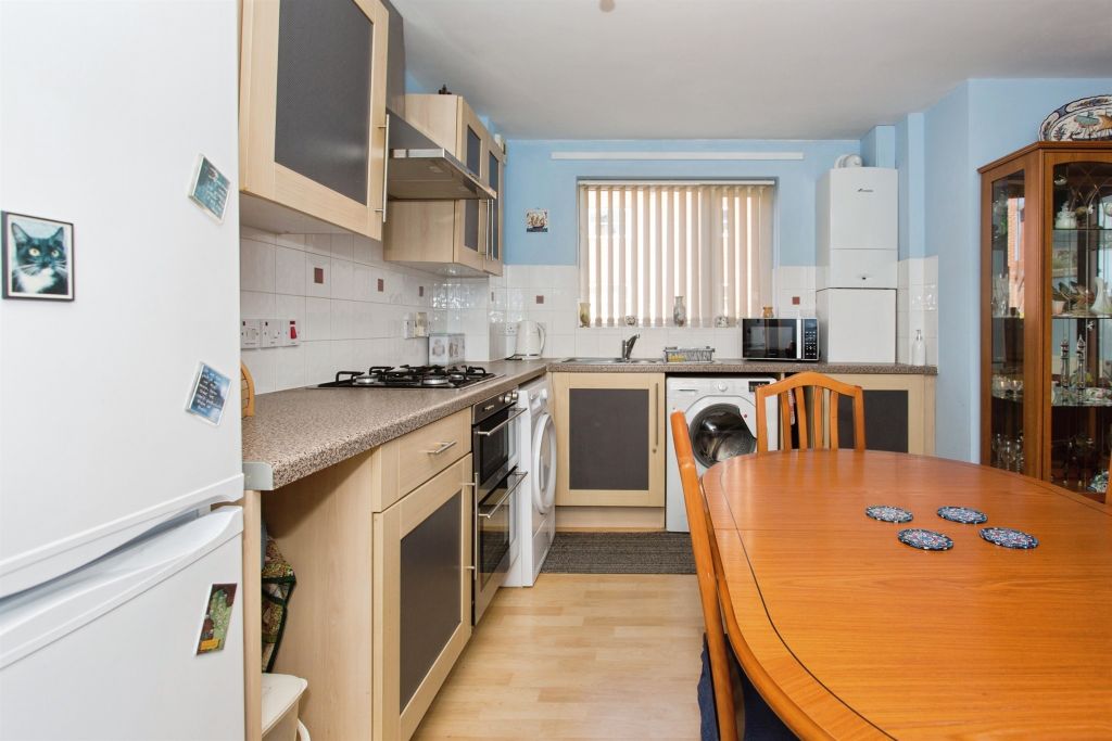Additional image 5 of 2 bed flat for saleSkeaping Close, Newmarket CB8