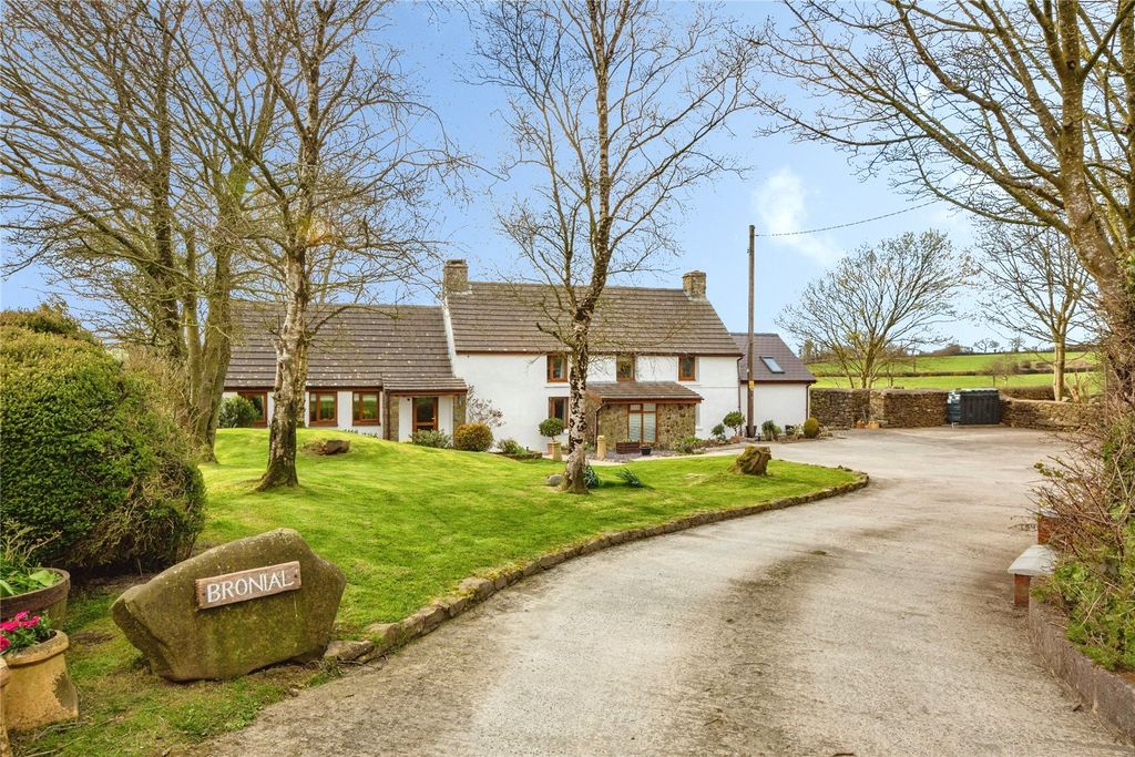 4 bed detached house for saleBeulah, Newcastle Emlyn, Ceredigion SA38