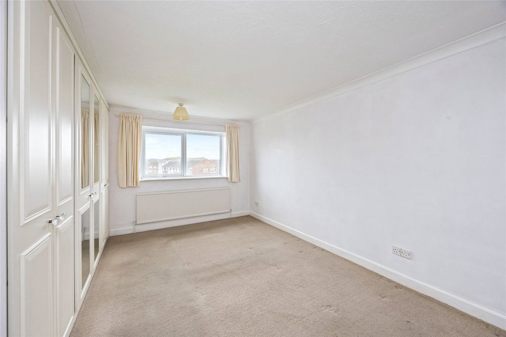 Additional image 4 of 2 bed flat for saleBrighton Road, Lancing, West Sussex BN15