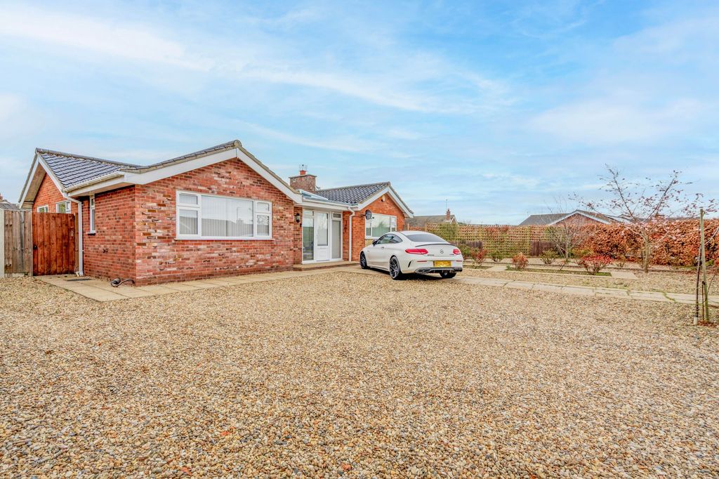4 bed detached bungalow for saleThirlby Road, North Walsham NR28