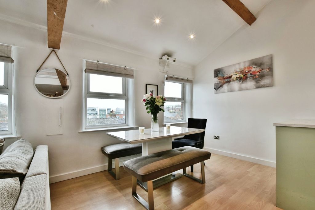 Additional image 6 of 2 bed flat for salePickford Street, Macclesfield SK11