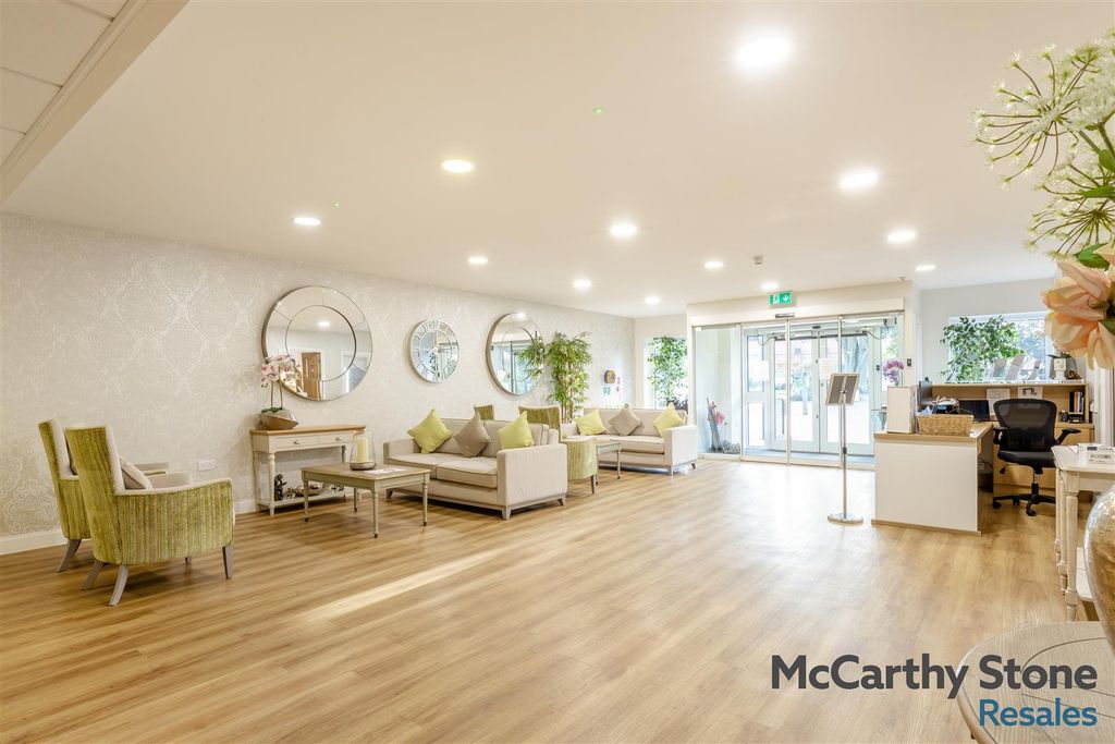 Additional image 28 of 2 bed flat for saleElizabeth House, St. Giles Mews, Stony Stratford, Milton Keynes MK11