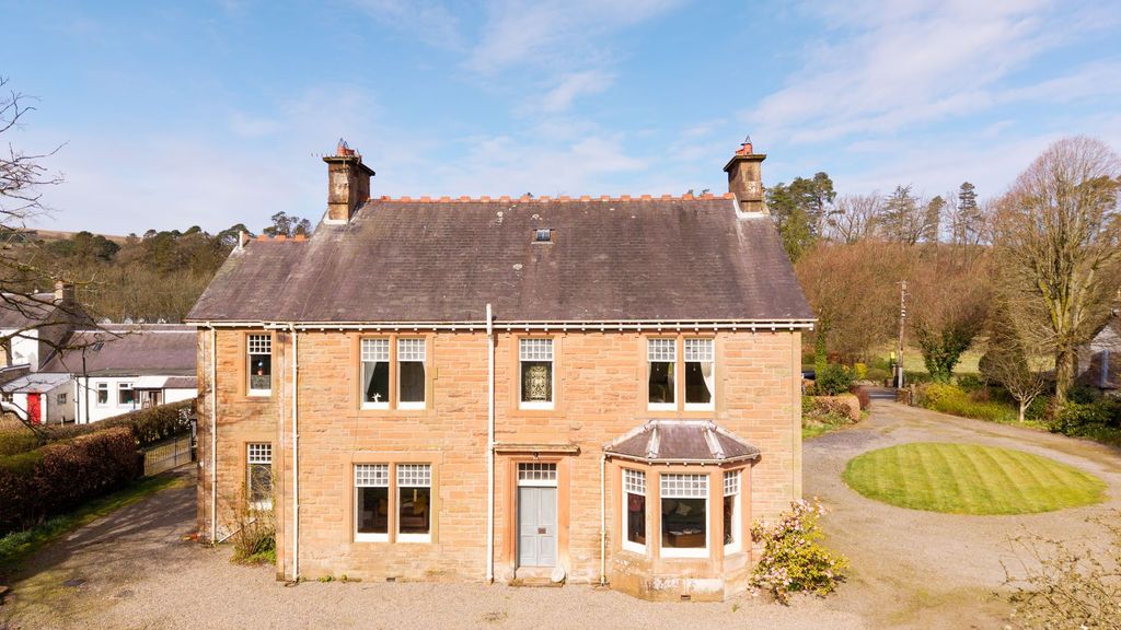 4 bed detached house for saleNorthfield, North Hermitage Street, Newcastleton TD9