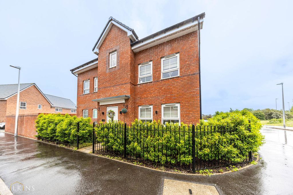 Additional image 23 of 4 bed detached house for saleFleece Lane, Nuneaton, Warwickshire CV11