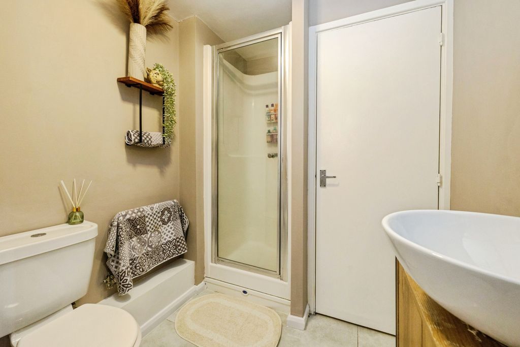Additional image 11 of 1 bed maisonette for saleGage Court, Lincoln LN2