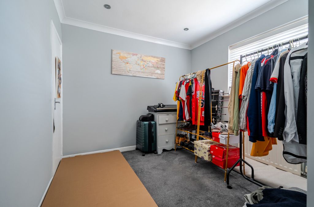 Additional image 5 of 2 bed flat for saleFetherston Road, Lancing, West Sussex BN15