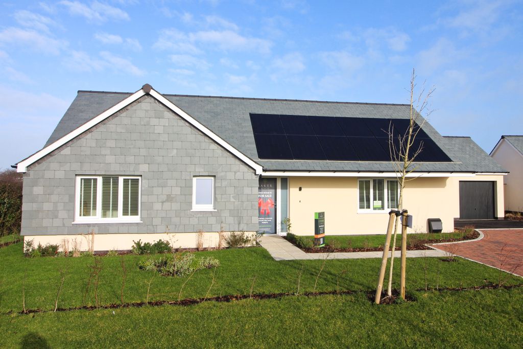 3 bed bungalow for saleSt Petroc, Padstow PL28