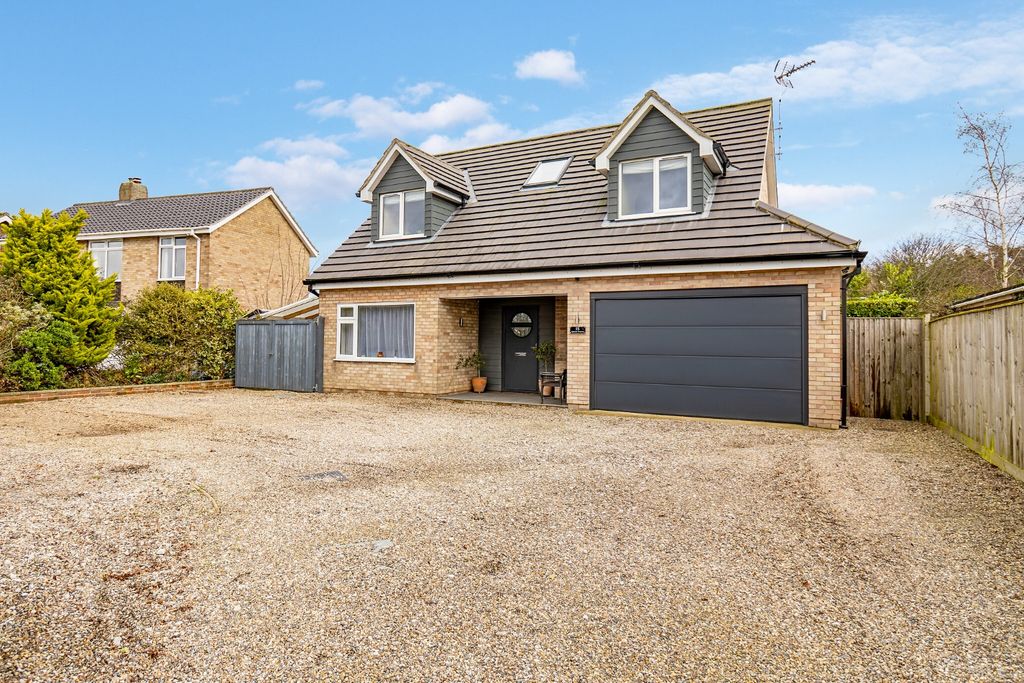 5 bed detached house for saleSpenser Avenue, North Walsham NR28