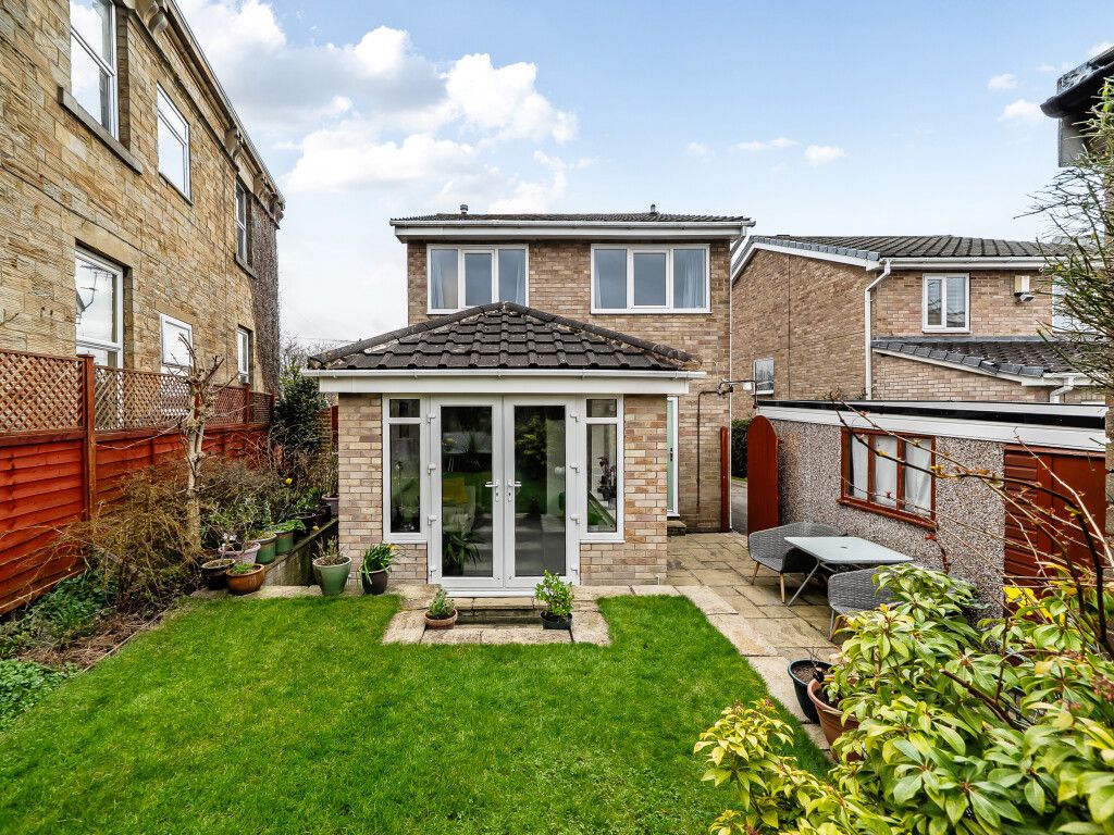 Additional image 10 of 3 bed detached house for saleCavewell Gardens, Ossett, West Yorkshire WF5