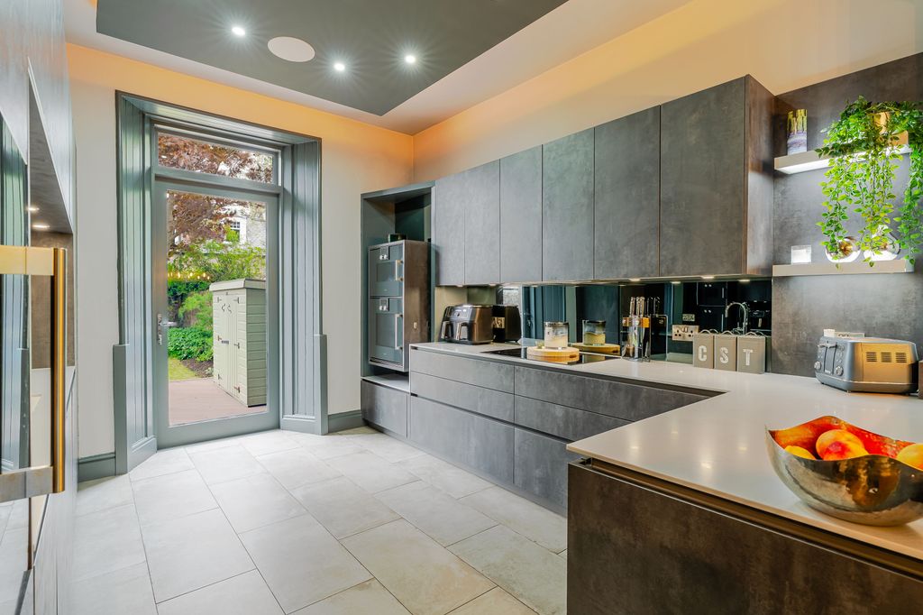 Additional image 8 of 4 bed end terrace house for sale1 Windsor Gardens, Musselburgh, East Lothian EH21