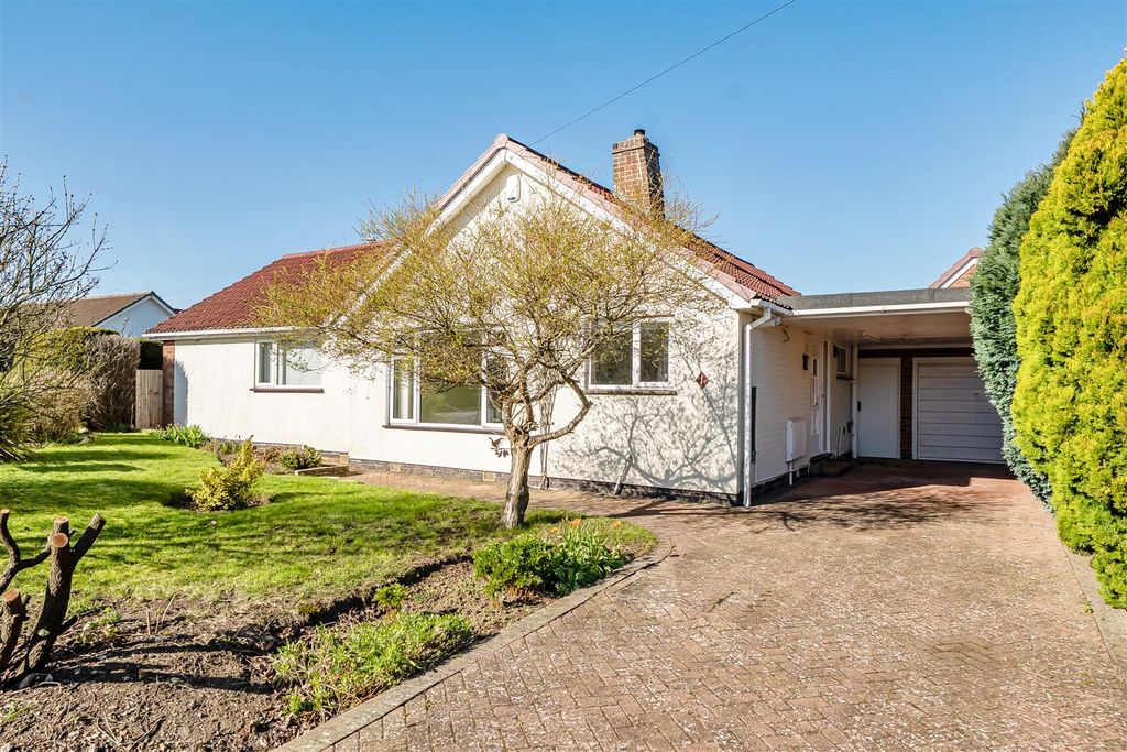 3 bed detached bungalow for saleSpinney Close, Melton Mowbray LE13