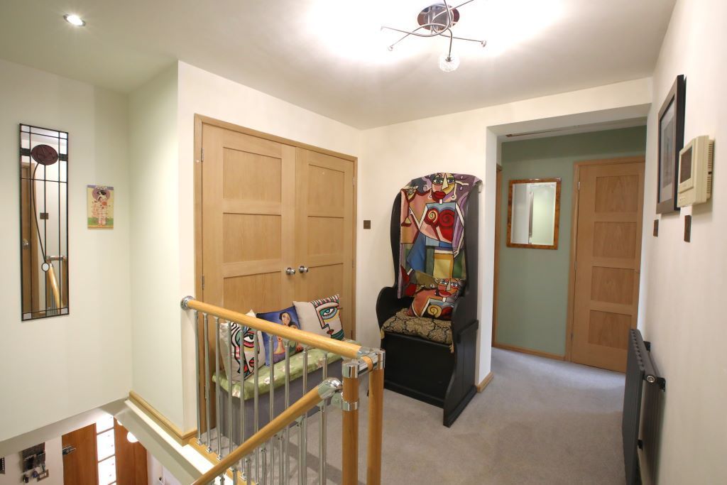 Additional image 14 of 5 bed detached house for saleDulwich Close, Newport Pagnell MK16