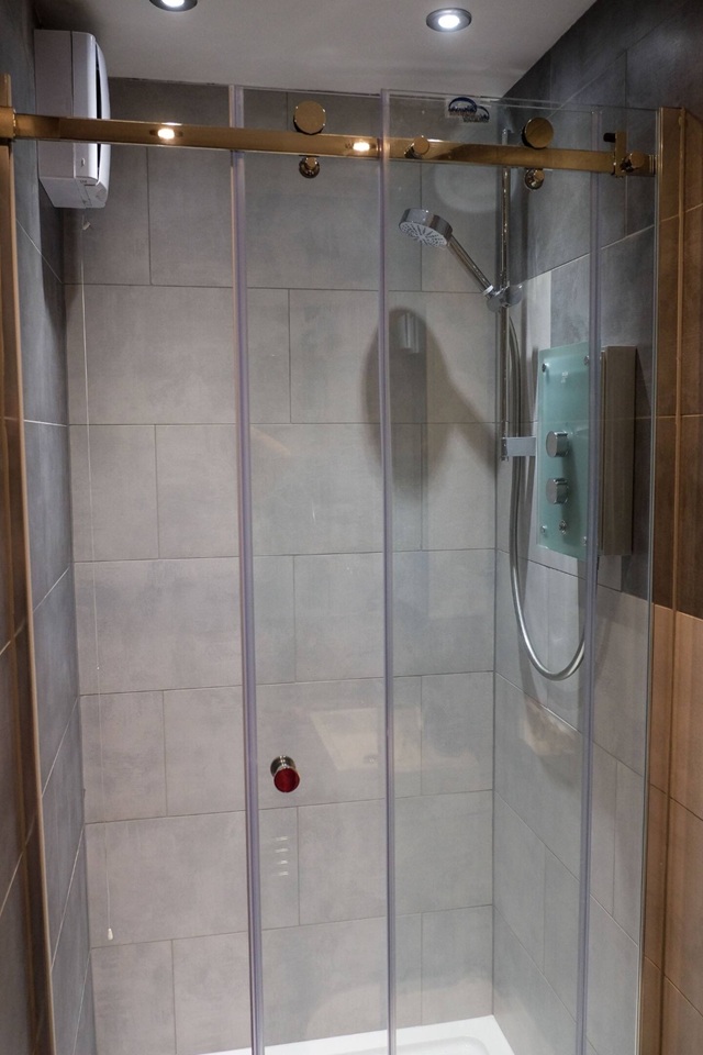 Studio Flat, Sandwich House, WC1H, N1 7GU photo 3