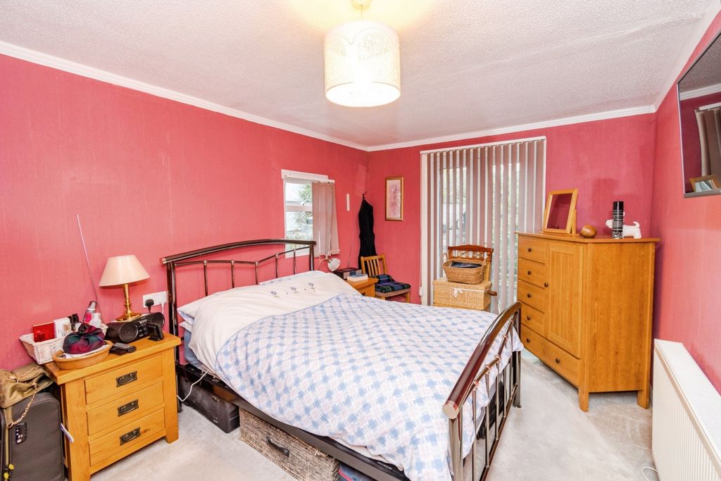 Additional image 16 of 1 bed mobile/park home for saleThatched Cottage Park, Southampton Road, Lyndhurst, Hampshire SO43