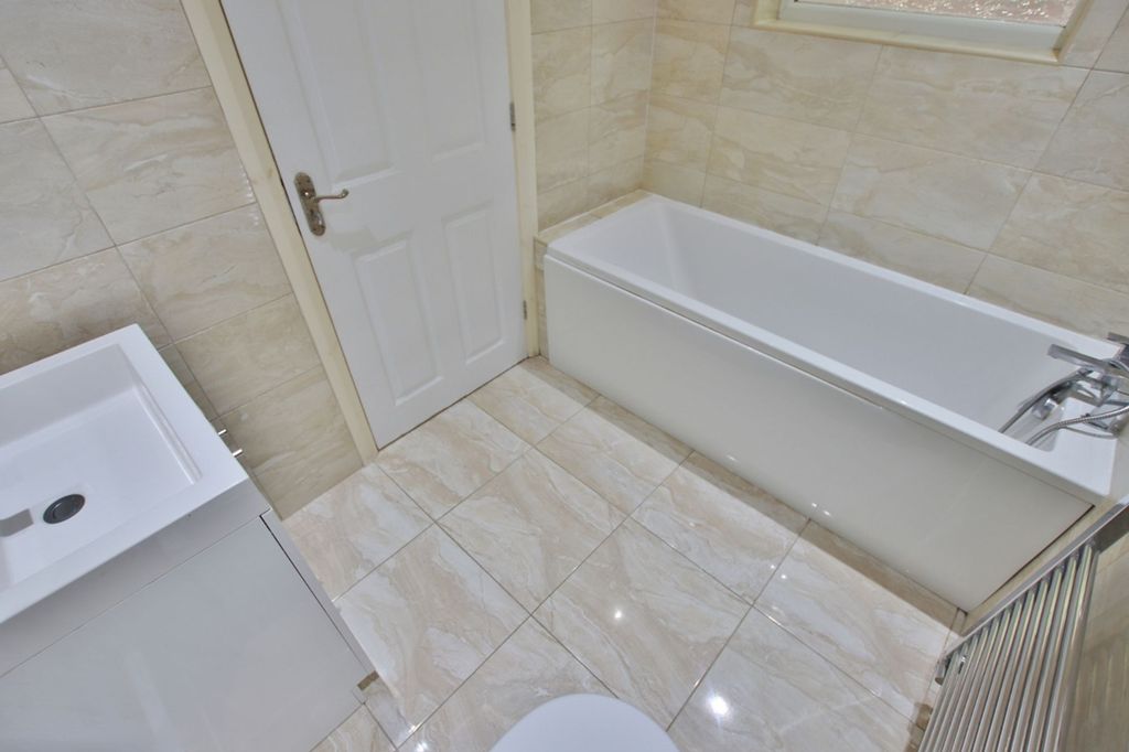 Additional image 19 of 4 bed detached bungalow for saleNoctorum Lane, Prenton CH43