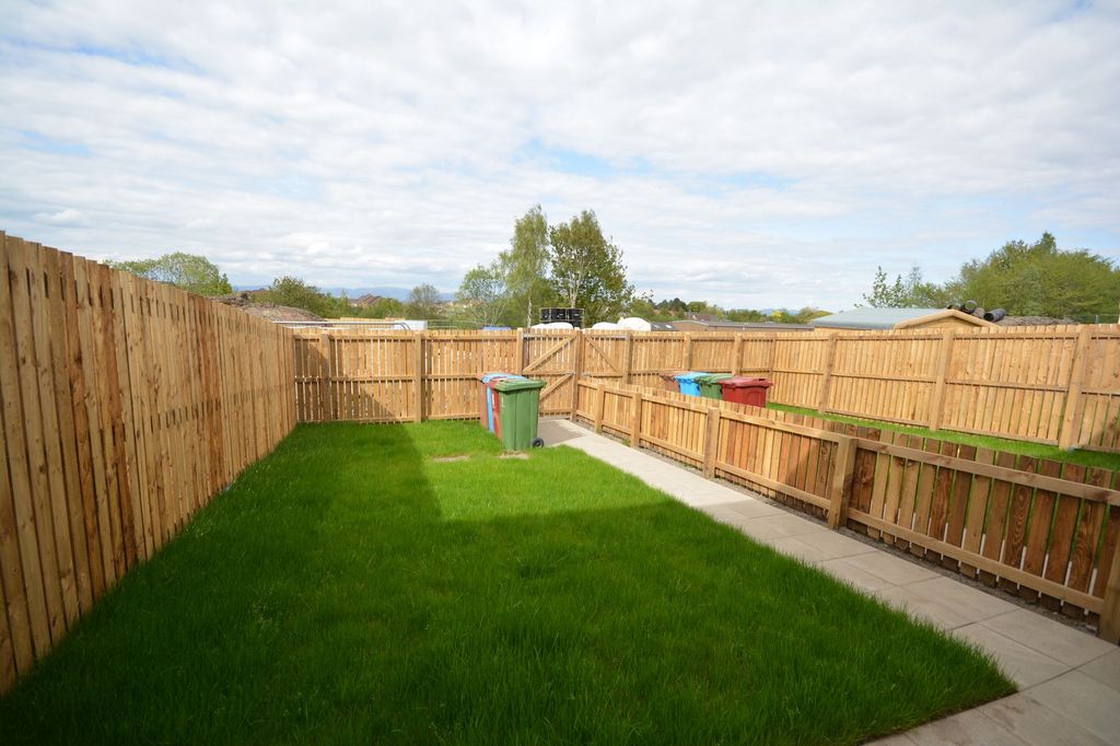 Additional image 8 of 3 bed semi-detached house for sale9 Boat House Terrace, Canalside Drive, Reddingmuirhead, Falkirk FK2