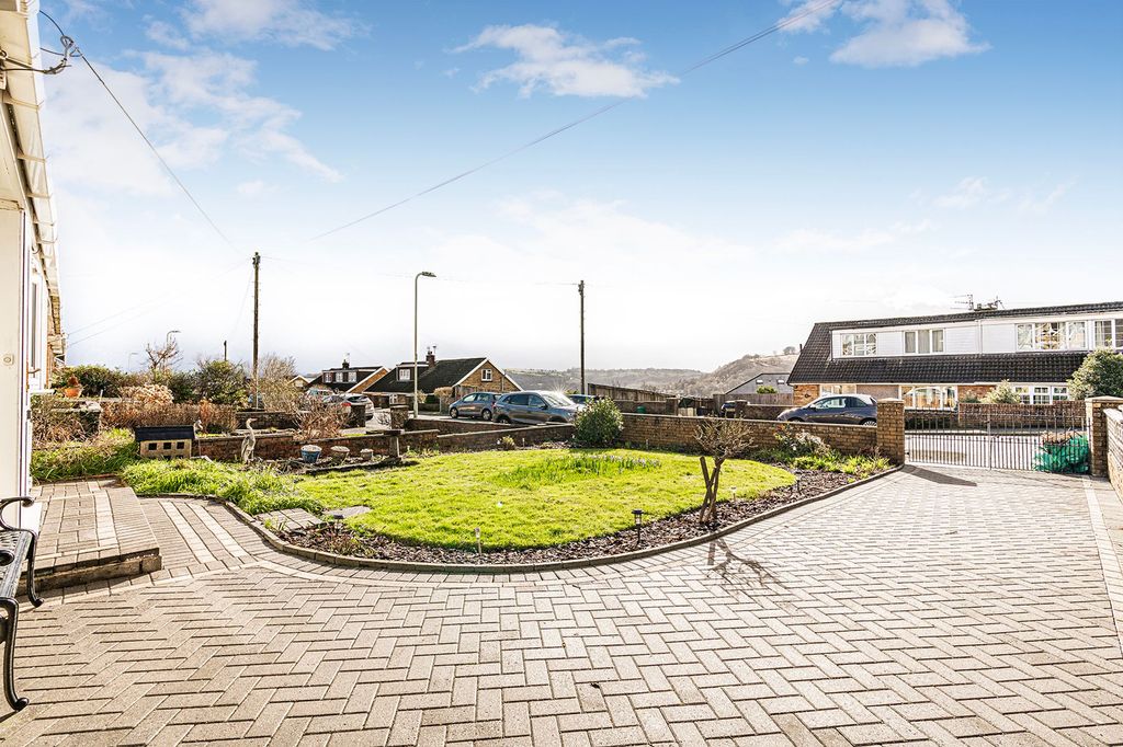Additional image 2 of 4 bed semi-detached house for saleWhiterock Drive, Pontypridd CF37
