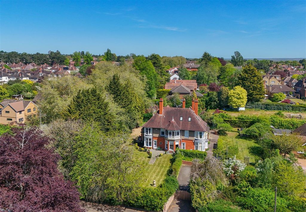 Additional image 4 of 7 bed semi-detached house for saleAbington Park Crescent, Northampton NN3