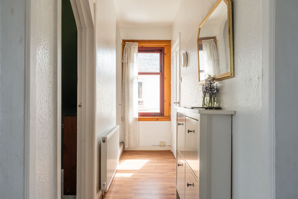 Additional image 13 of 2 bed flat for sale20 Eskview Crescent, Musselburgh EH21