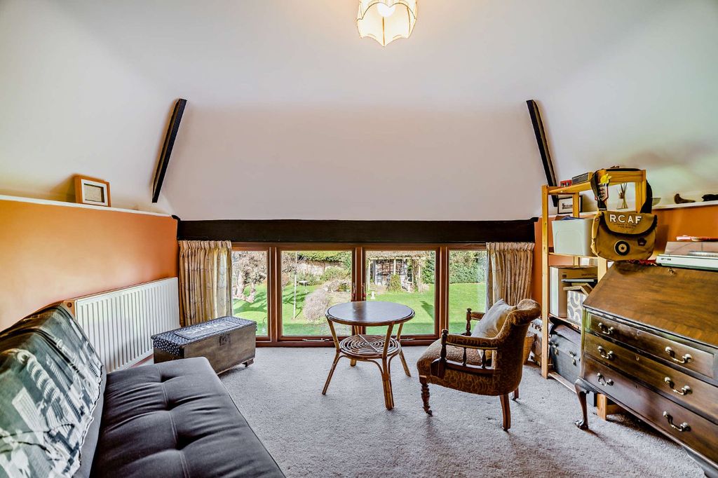 Additional image 12 of 3 bed semi-detached house for saleBurford Road, Lechlade, Gloucestershire GL7