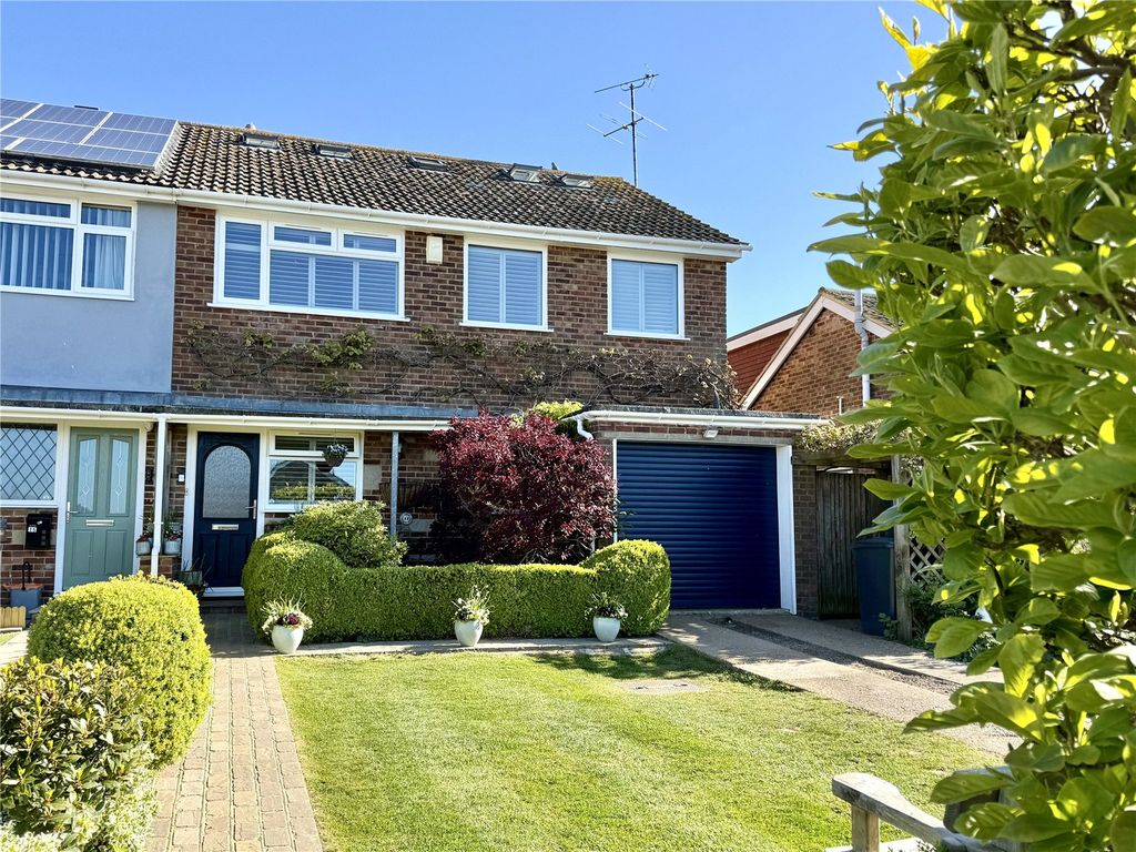 5 bed semi-detached house for saleSpringfield Close, Westham, East Sussex BN24