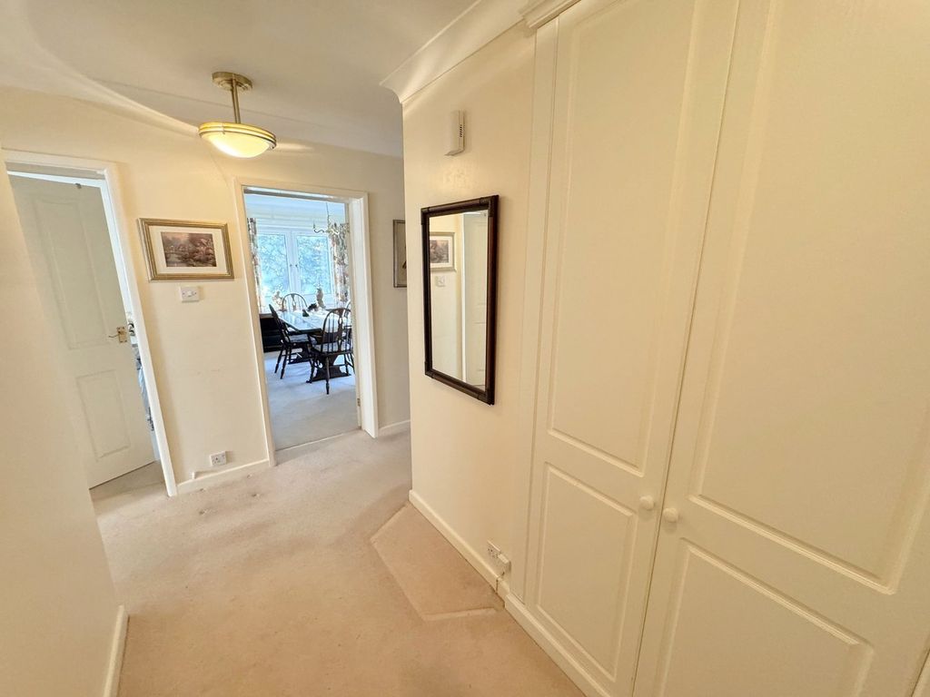 Additional image 9 of 2 bed flat for sale8 The Avenue, Poole BH13