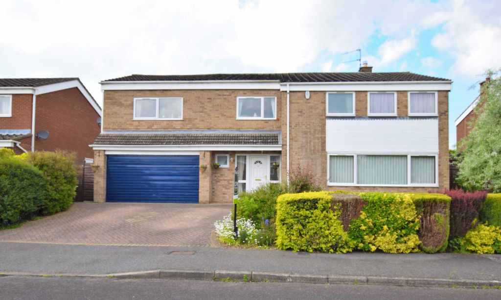 5 bed detached house for saleSt Marys Park, Louth LN11