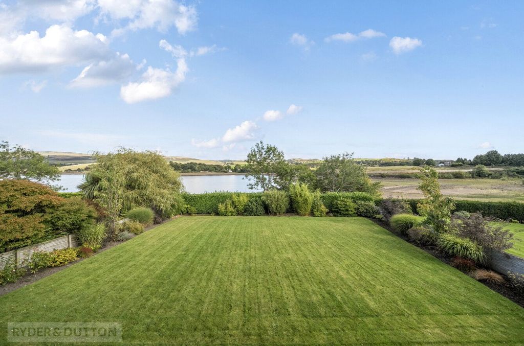 4 bed detached house for saleLake Side, Littleborough, Greater Manchester OL15