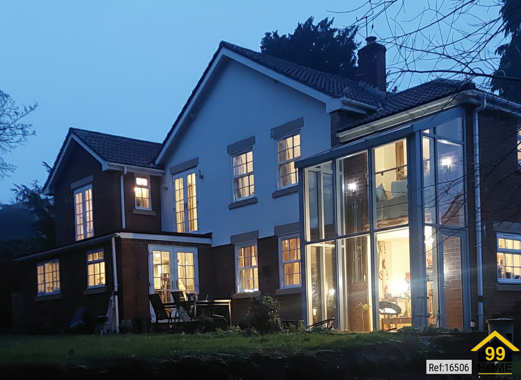 5 bed detached house for saleMount Drive, Oswestry, Shropshire SY11
